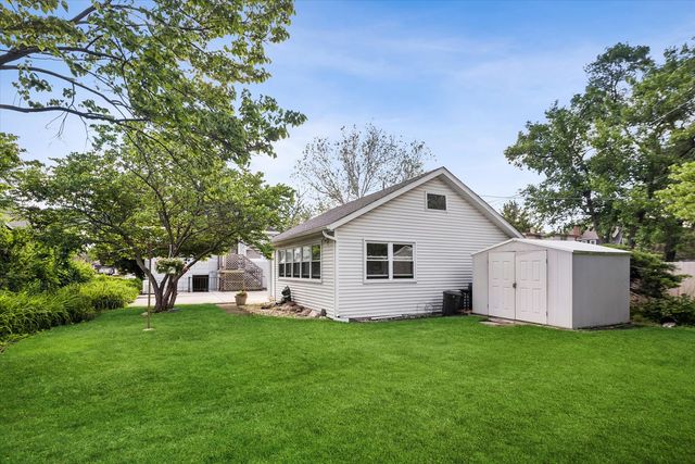 509 S Oakland Avenue, Villa Park, IL 60181