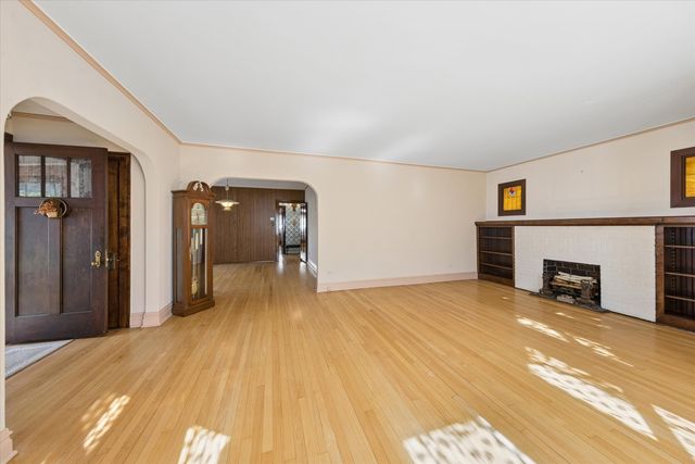 509 S Oakland Avenue, Villa Park, IL 60181