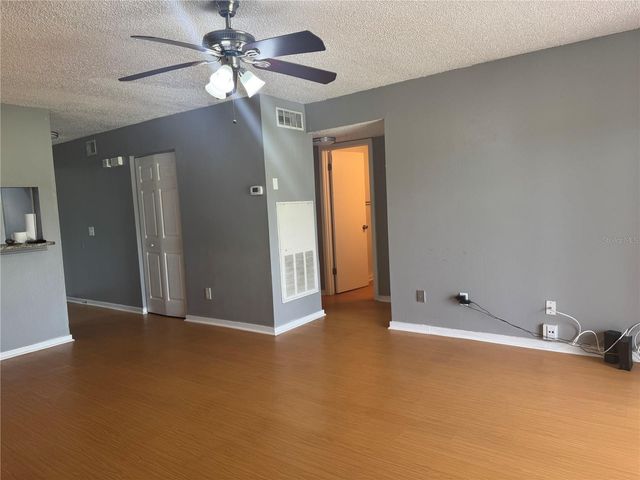 4852 MARKS TERRACE 52, Orlando, FL 32811