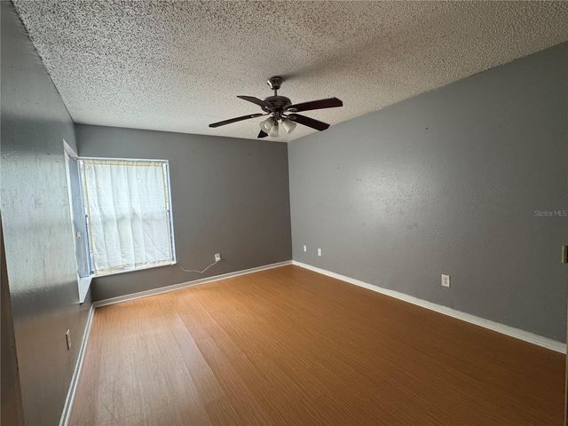 4852 MARKS TERRACE 52, Orlando, FL 32811