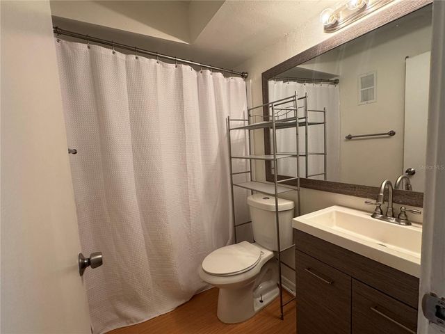 4852 MARKS TERRACE 52, Orlando, FL 32811