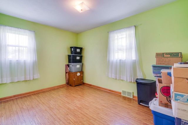3010 100th AVENUE, Kenosha, WI 53144