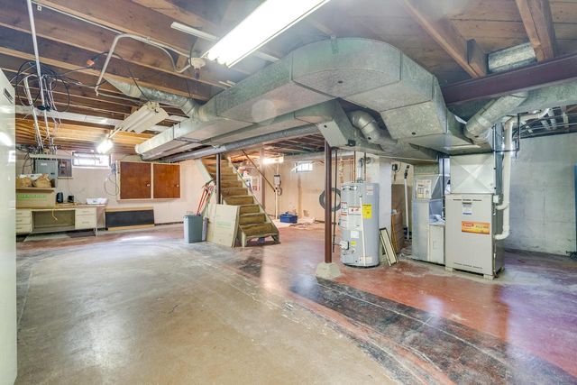 3010 100th AVENUE, Kenosha, WI 53144