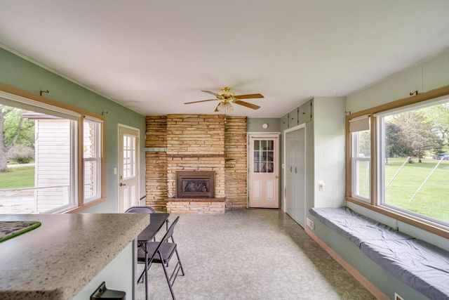 3010 100th AVENUE, Kenosha, WI 53144