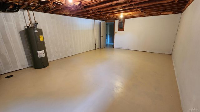 240 W Tuscola Unit 9 Street 9, Frankenmuth, MI 48734