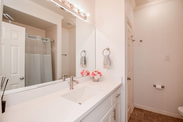 155 White Drive, Bellaire, TX 77401