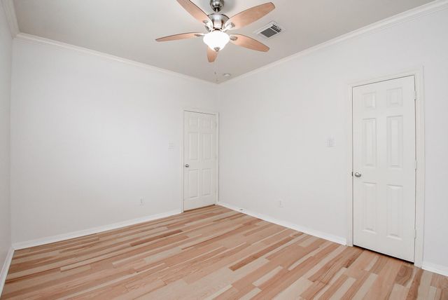 155 White Drive, Bellaire, TX 77401