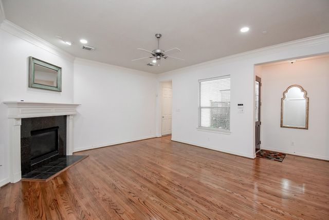 155 White Drive, Bellaire, TX 77401