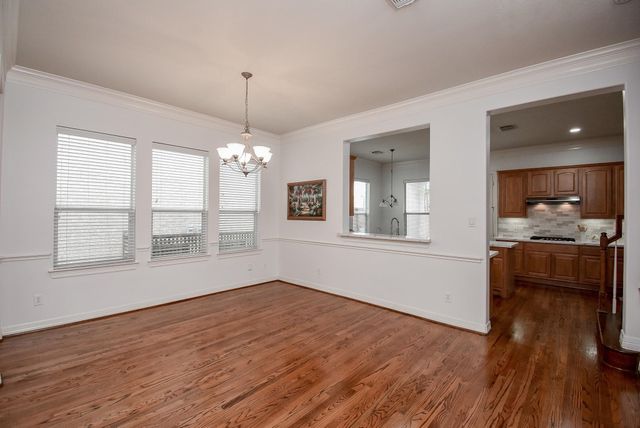 155 White Drive, Bellaire, TX 77401