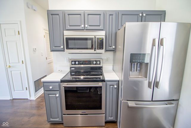 20785 Waterscape Way, Noblesville, IN 46062