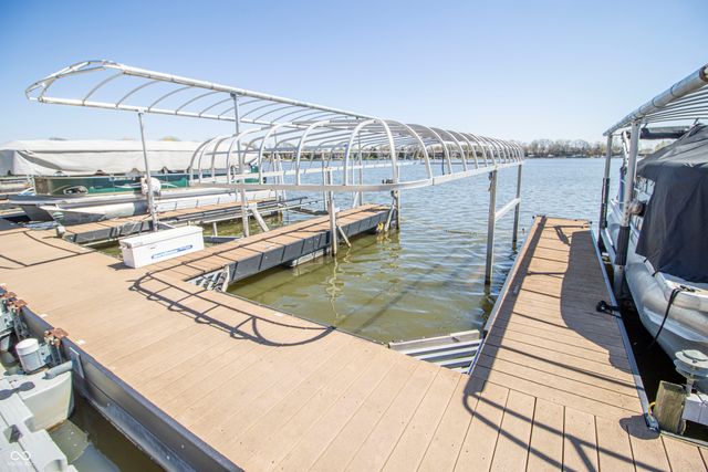 20785 Waterscape Way, Noblesville, IN 46062