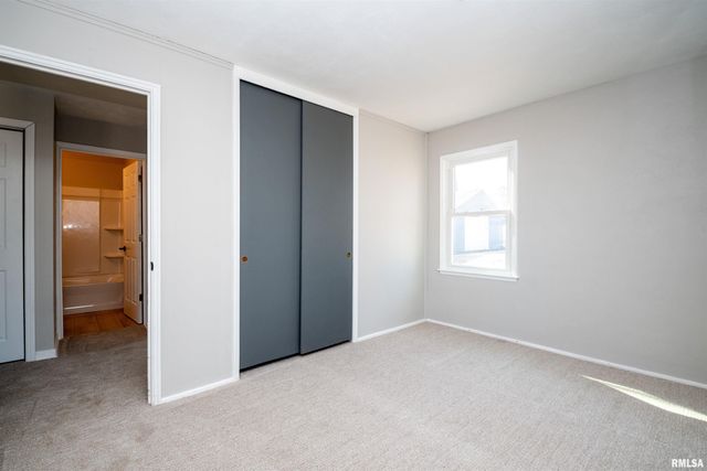 1412 W SHENANDOAH Drive, Peoria, IL 61614