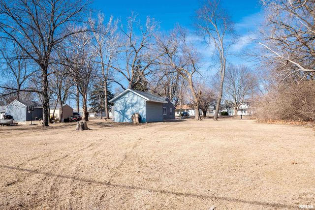 1412 W SHENANDOAH Drive, Peoria, IL 61614