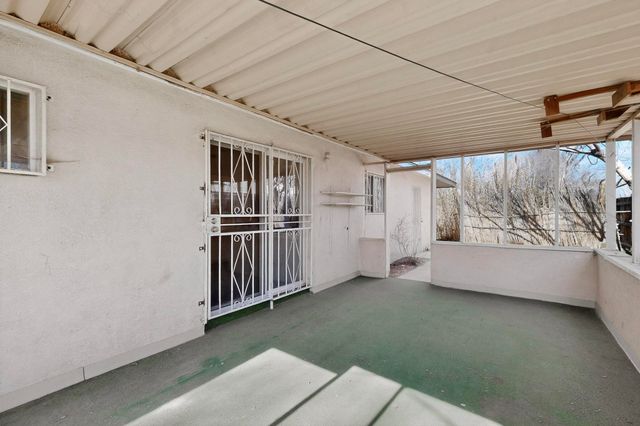 3610 El Porvenir Circle SW, Albuquerque, NM 87105