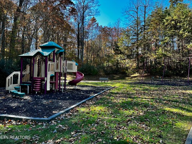 3005 Cambridge Shores Lane, Knoxville, TN 37938