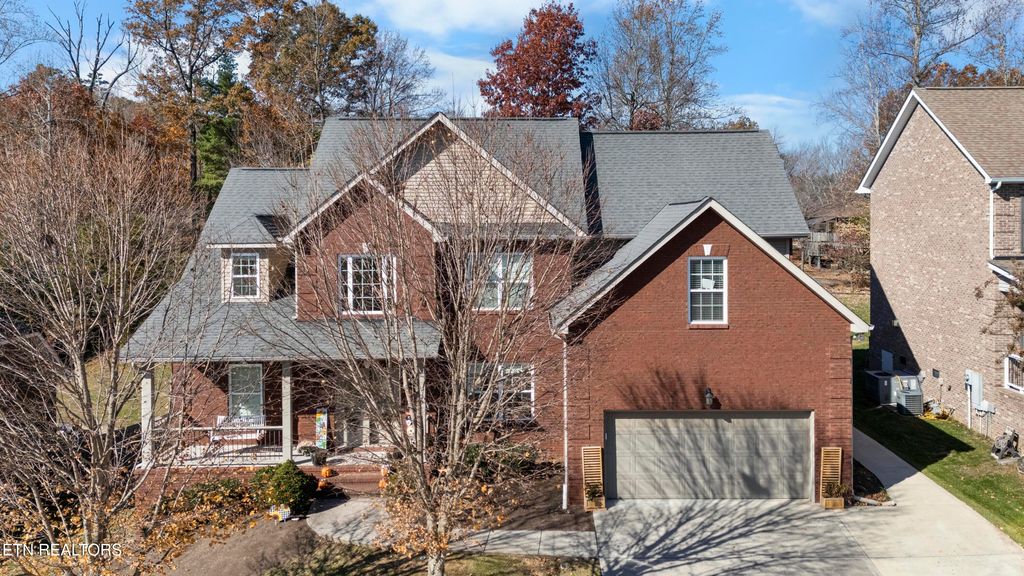 3005 Cambridge Shores Lane, Knoxville, TN 37938