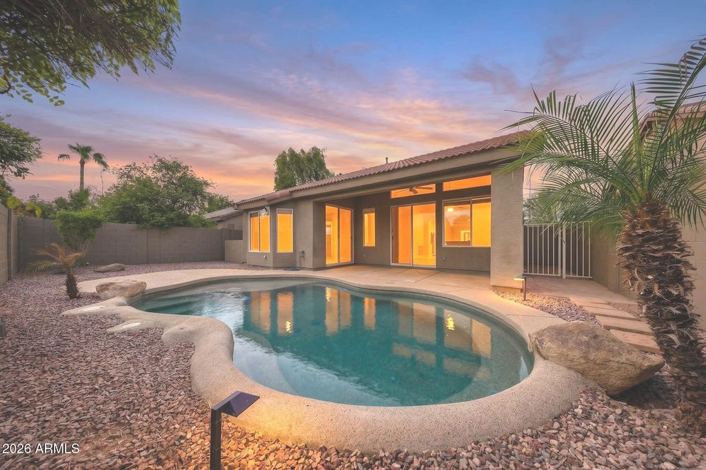 1451 W ARMSTRONG Way, Chandler, AZ 85286 — exterior