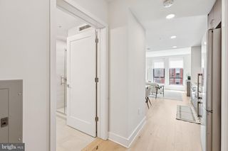 1211 VAN ST SE #1003, Washington, DC 20003