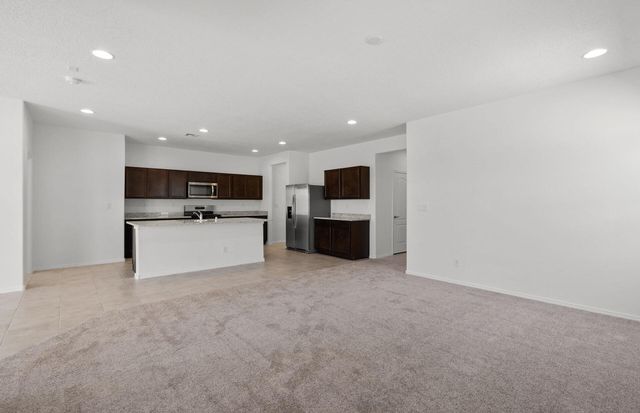 255 Prism Avenue SW, Rio Rancho, NM 87124