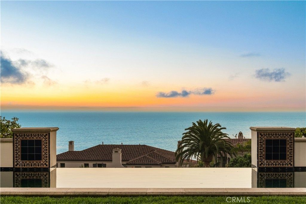 24 Scenic Bluff, Newport Coast, CA 92657 — photo 2