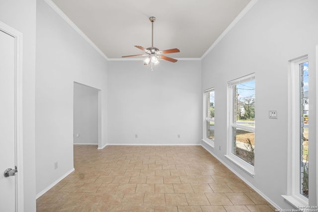 1830 Highland Mist Ln, San Antonio, TX 78251