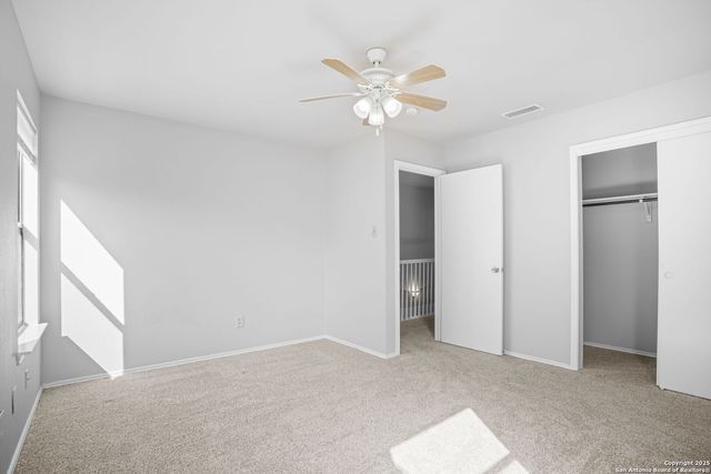 1830 Highland Mist Ln, San Antonio, TX 78251