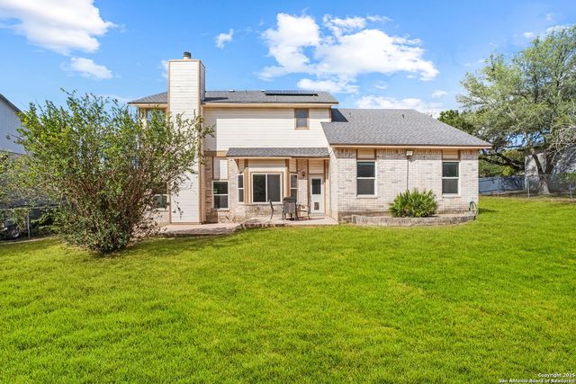 1830 Highland Mist Ln, San Antonio, TX 78251