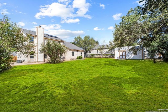 1830 Highland Mist Ln, San Antonio, TX 78251