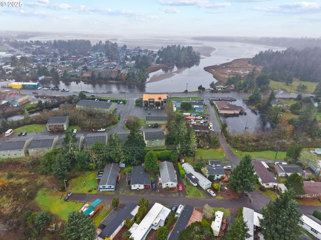 2657 N HWY 101 6, Seaside, OR 97138