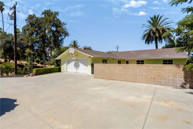 1151 W Crescent, Redlands, CA 92373