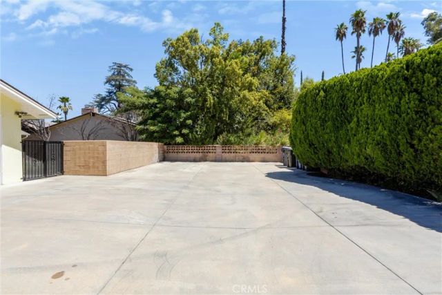 1151 W Crescent, Redlands, CA 92373