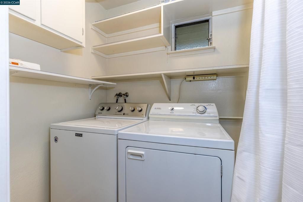 Image 13 of property listing at 3152 Ptarmigan Dr 2, Walnut Creek, CA 94595