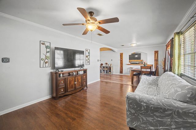 1595 La Hwy 61, Jackson, LA 70748