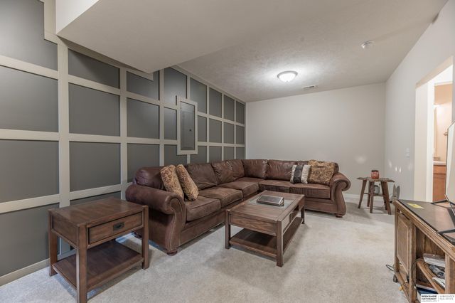 404 N Allen Street, Bennington, NE 68007