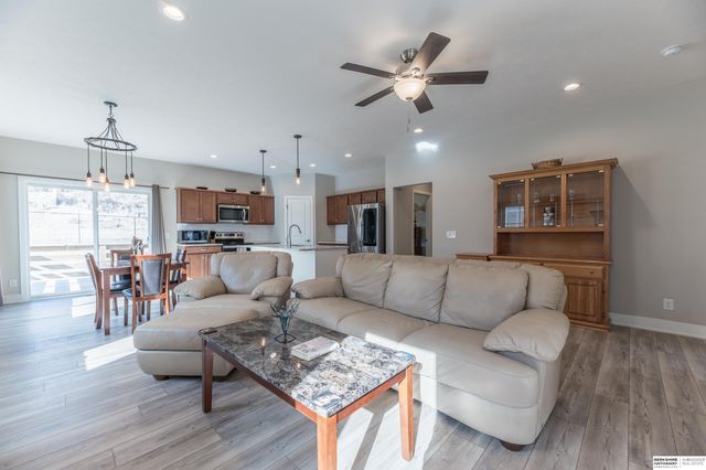 404 N Allen Street, Bennington, NE 68007