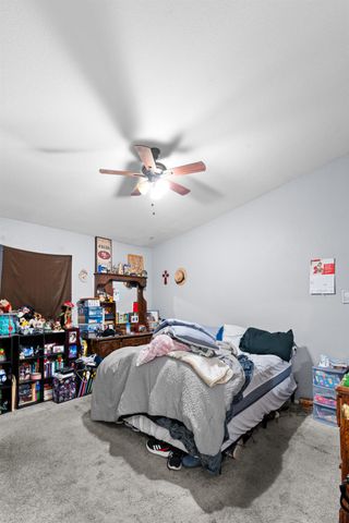 1240 Moonlight Dr, Ceres, CA 95307