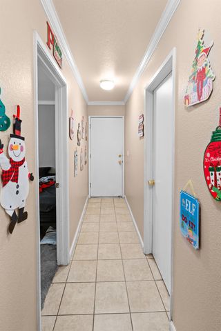 1240 Moonlight Dr, Ceres, CA 95307