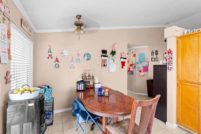 1240 Moonlight Dr, Ceres, CA 95307