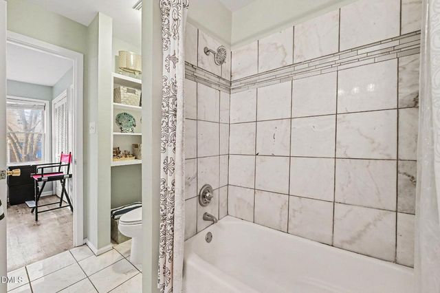 105 Sully Court, Chapel Hill, NC 27514