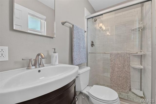 824 Rainbow Drive, Unincorporated, MO 63125