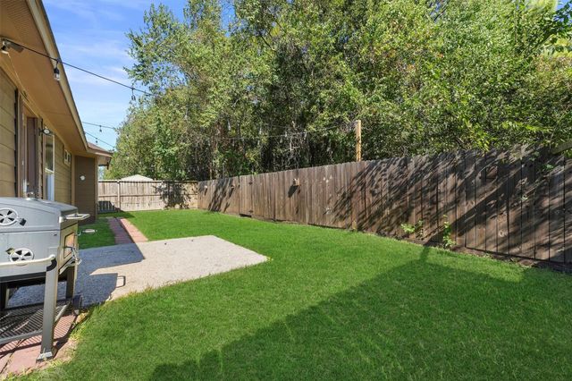 12014 Green Coral Drive, Houston, TX 77044