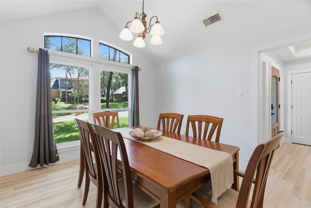 3072 High Cliff Drive, Grapevine, TX 76051