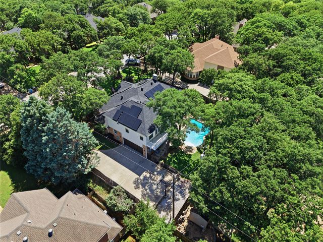 3072 High Cliff Drive, Grapevine, TX 76051