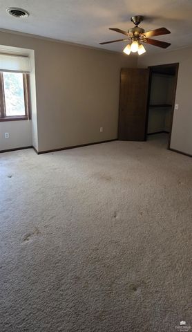 2909 Tatarrax Drive, Manhattan, KS 66502