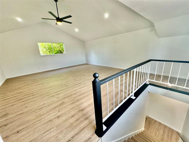 9506 STONEBRIDGE DR, Austin, TX 78758