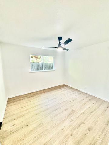 9506 STONEBRIDGE DR, Austin, TX 78758