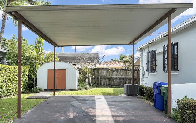 3694 NW 20th Street, Miami, FL 33142