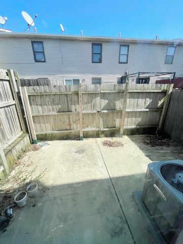 8174 Rochester Way, 23C, Westerville, OH 43081