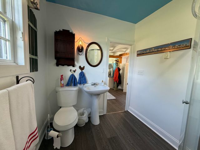 1849 E Pratt Lake Road, Gladwin, MI 48624