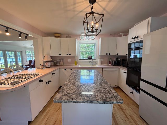 1849 E Pratt Lake Road, Gladwin, MI 48624